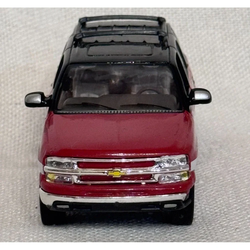 1/64 Chevy Tahoe Chicago Fire Department CFD Model Car Diecast Battalion 3 Red